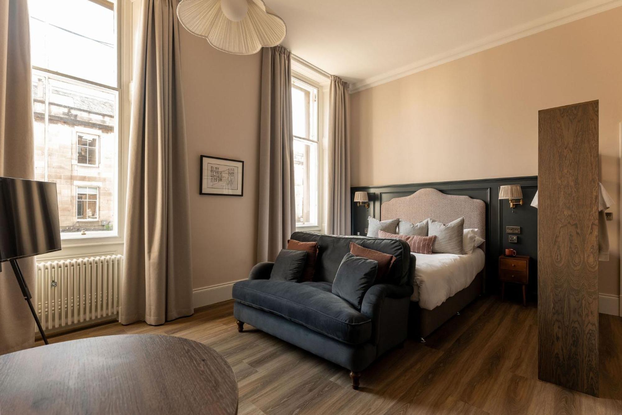 Moment George IV Bridge Hotel EDI Exterior photo